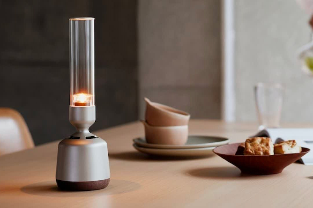 This Sony Speaker Sends Sound Through Glass | WERD