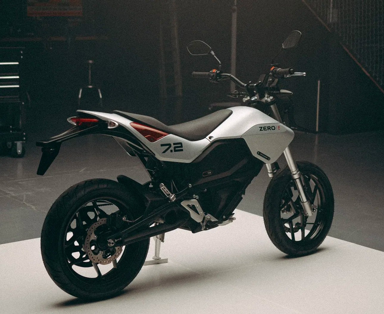 Zero Motorcycles Unveils FXE Urban Electric WERD