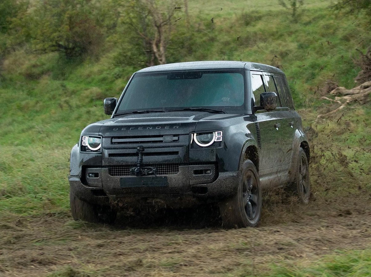 Land Rover to Release Limited Defender Bond Edition