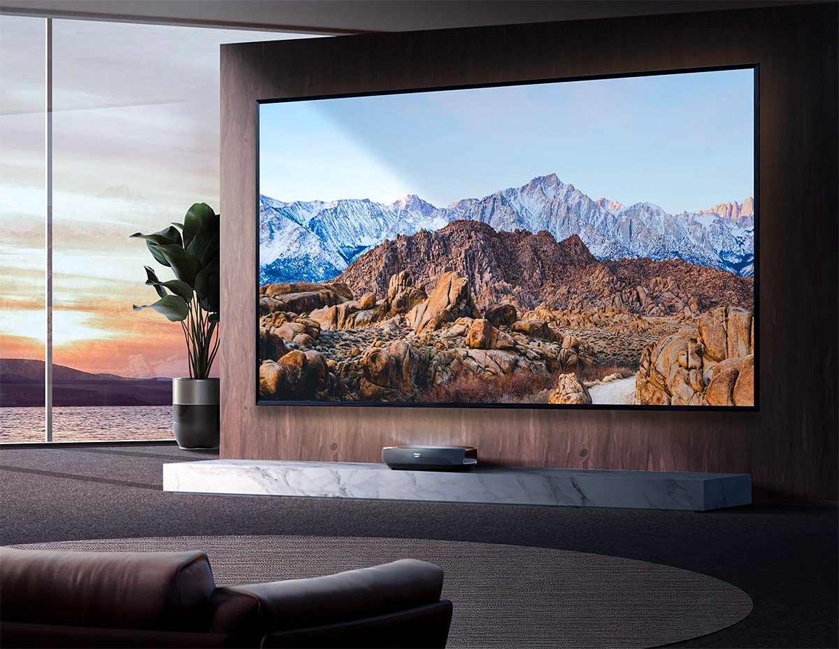 See the Big Picture with an L9G 4K Laser TV