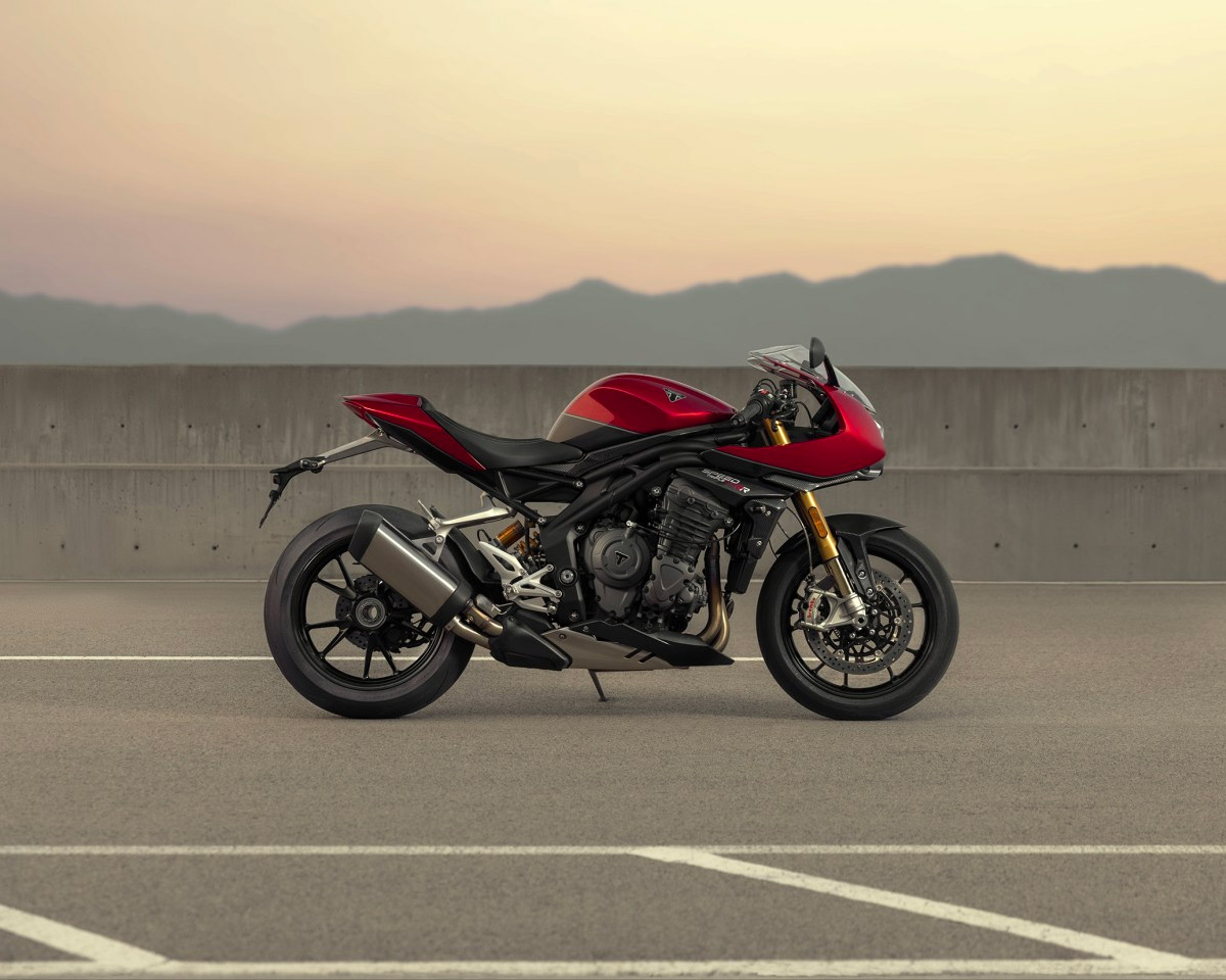 Triumph Adds Wind Protection to Speed Triple 1200 RR