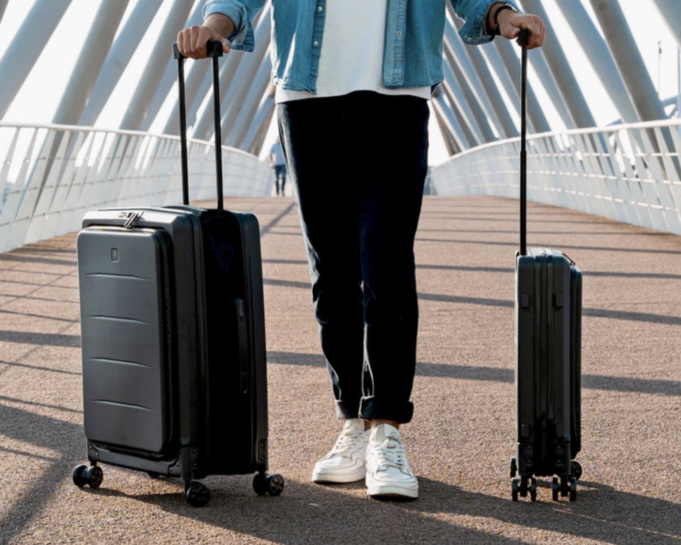 The Lito Suitcase Shrinks & Expands as Needed