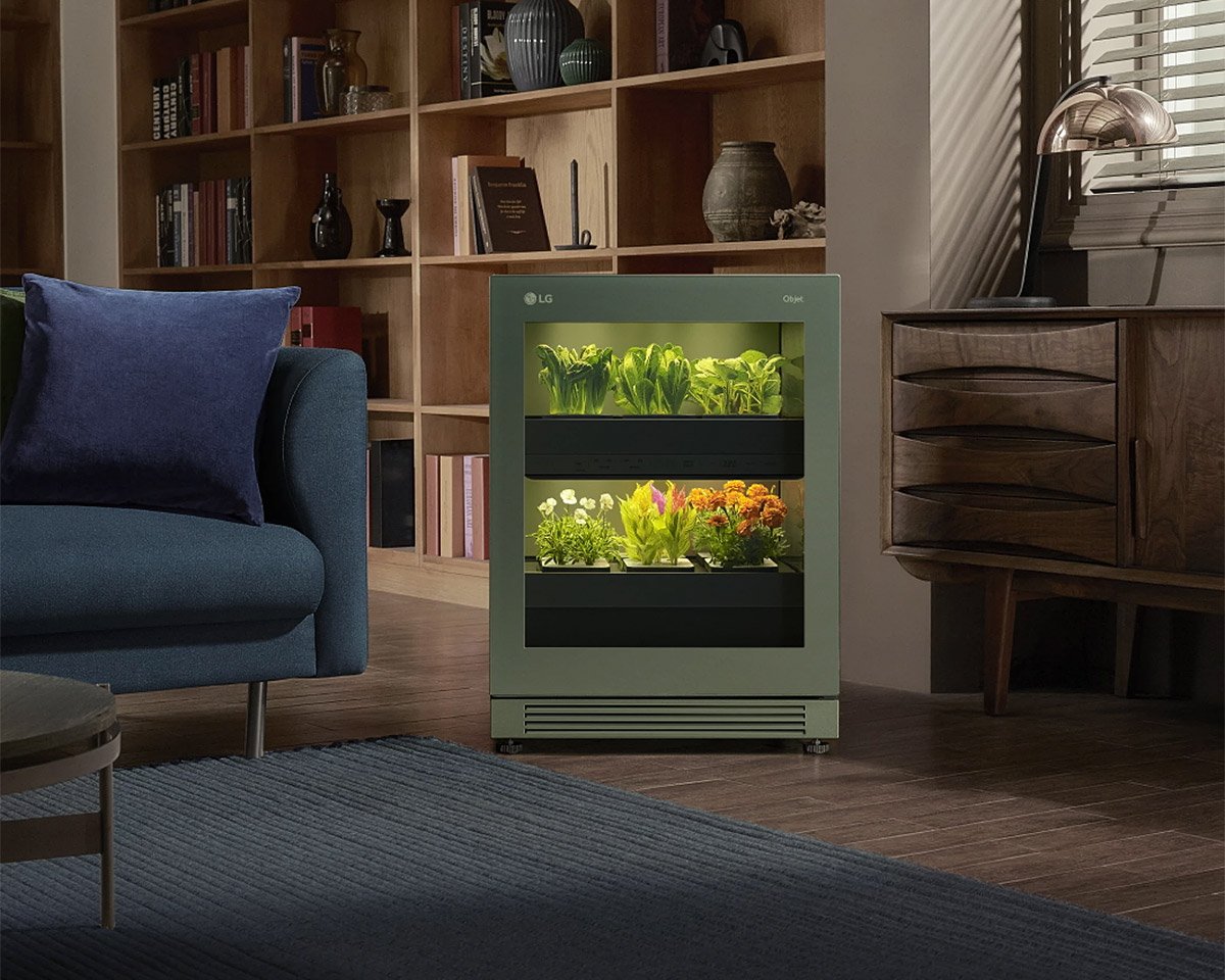 LG’s Tiiun Brings Your Veggie Garden Indoors