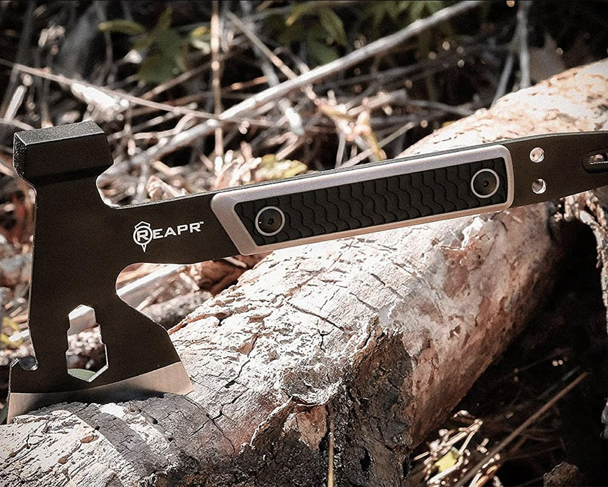 This REAPR Versa Camp Axe Fits Perfectly in Your Pack