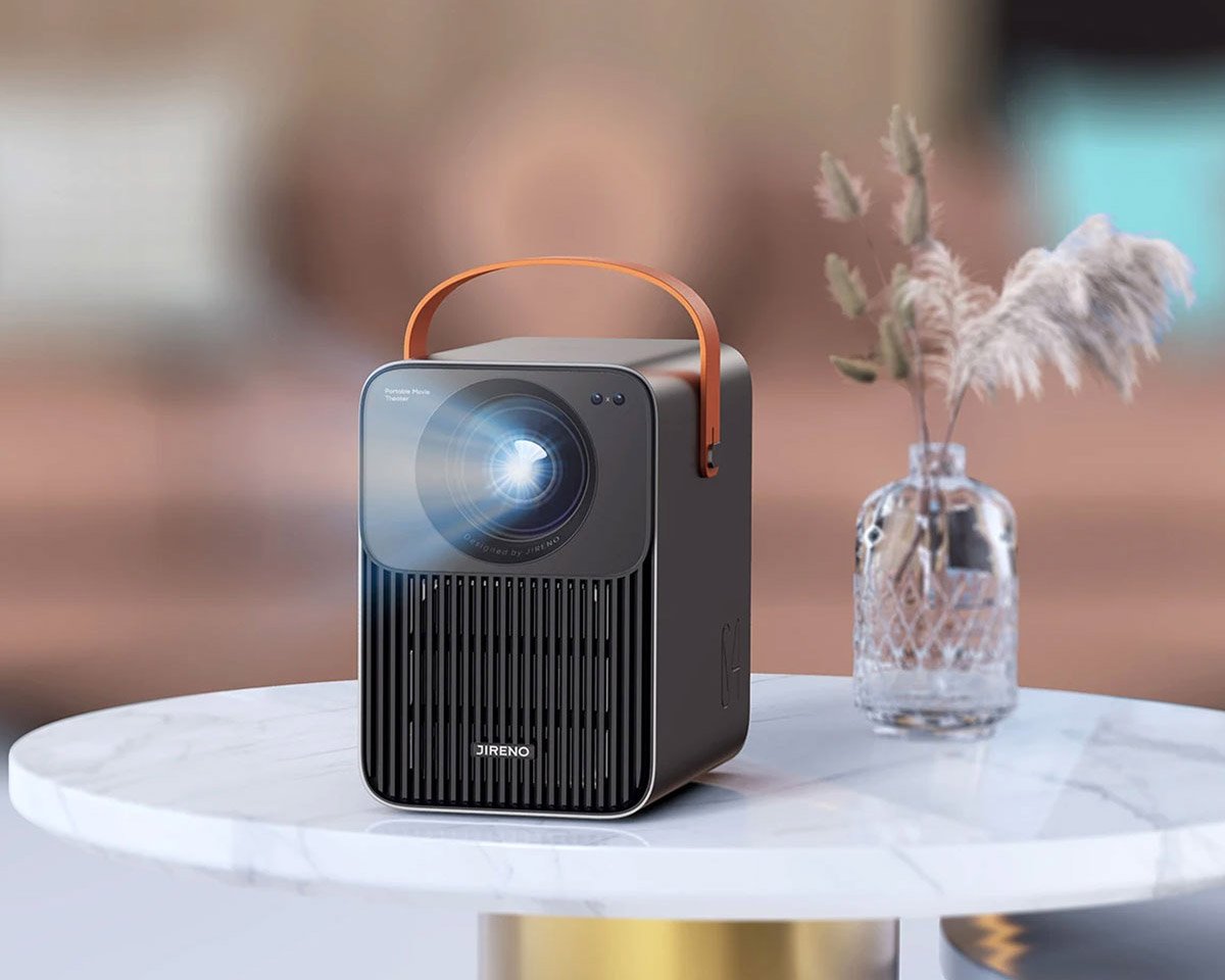 Movie Night Anywhere: Jireno Cube4 Portable Projector