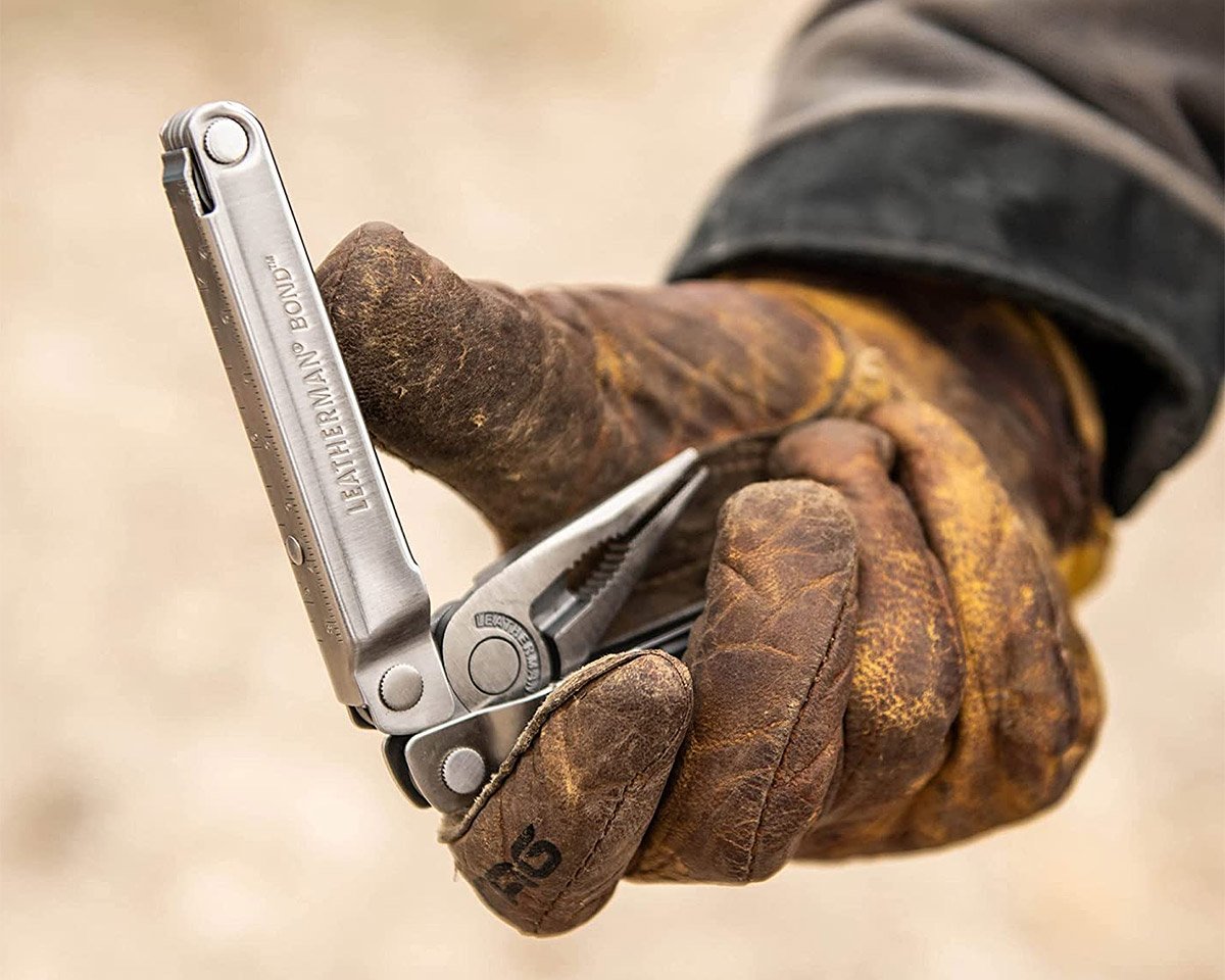 UtiliPro™ Folding Utility Knife & Multi Tool