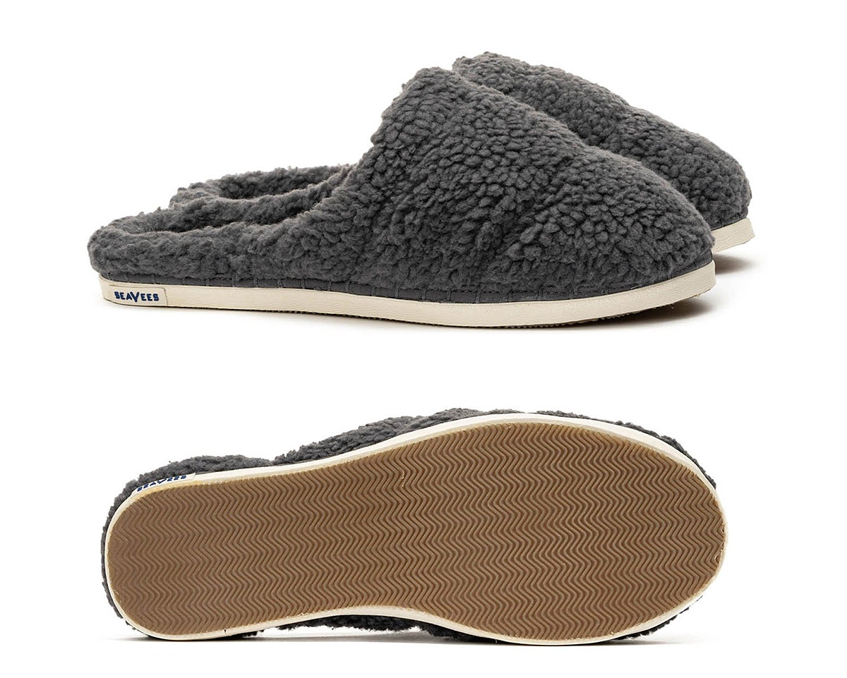 Warm Your Toes Inside this Fuzzy Fleece Slide