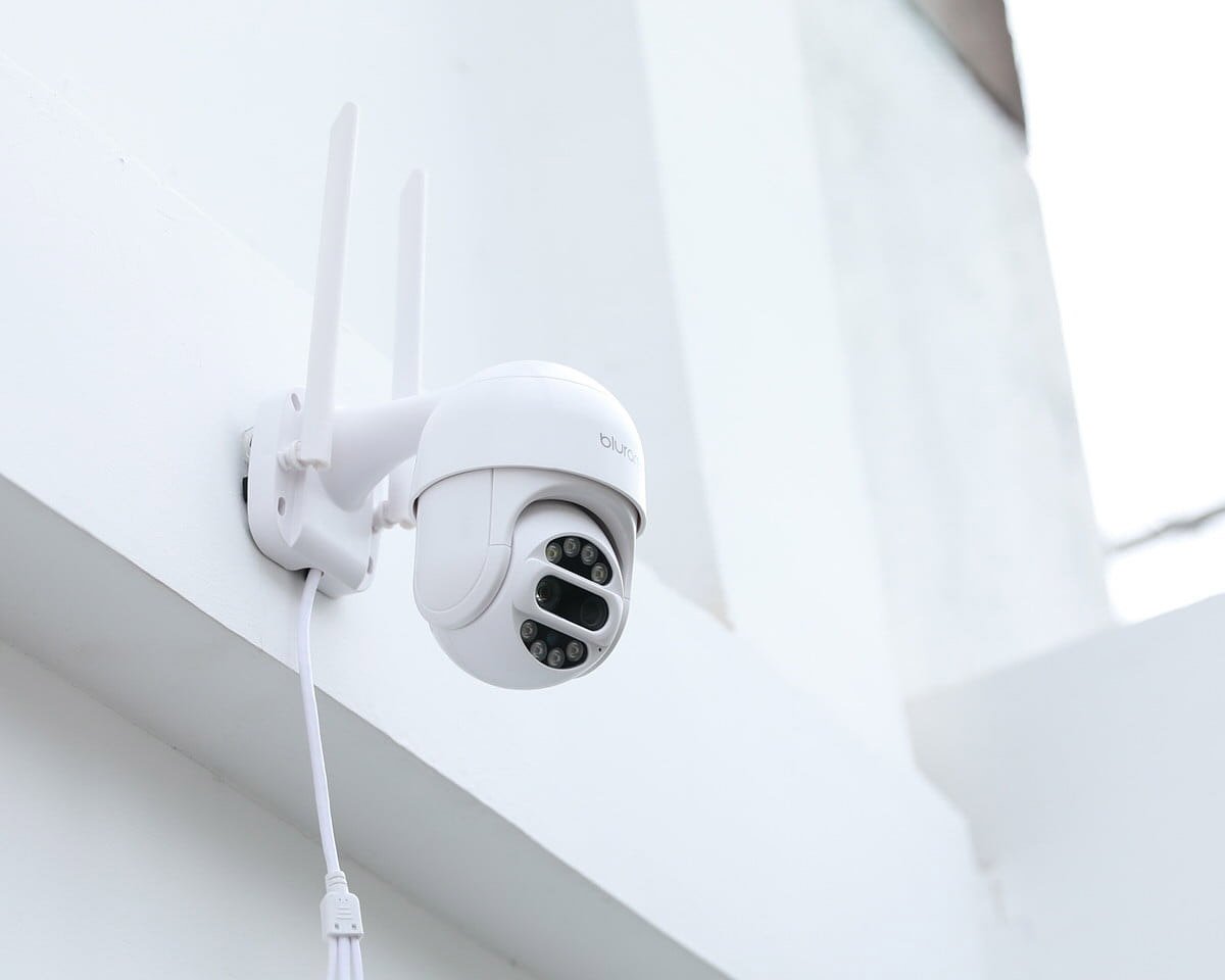 The Bluram PTZ Outdoor Cam Offers 360º Security