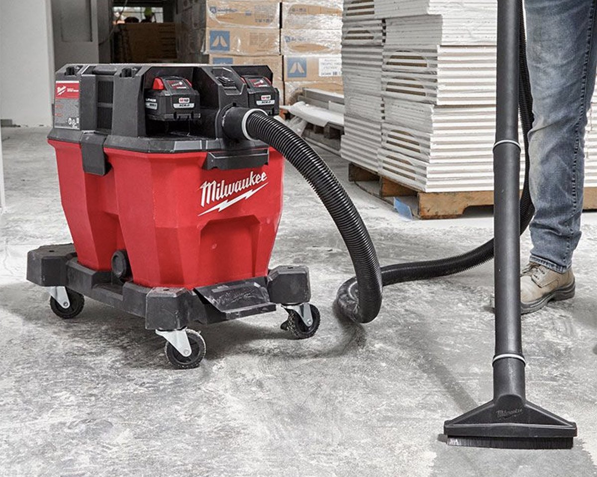 Cool Tool: Milwaukee M18 FUEL Dual-Battery Wet/Dry Vacuum