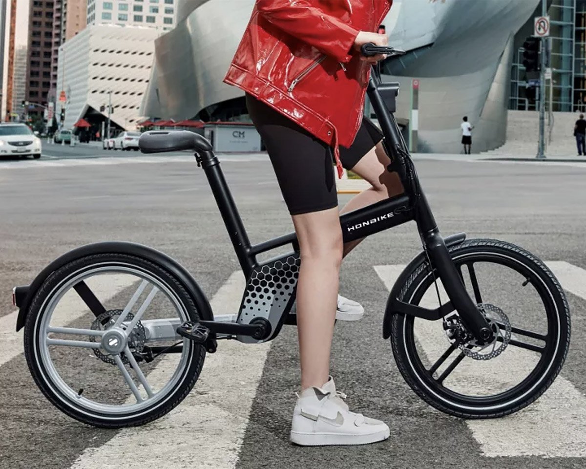 Honbike’s 20-inch Folding E-Bike is a Quick, Compact Commuter with No Chain