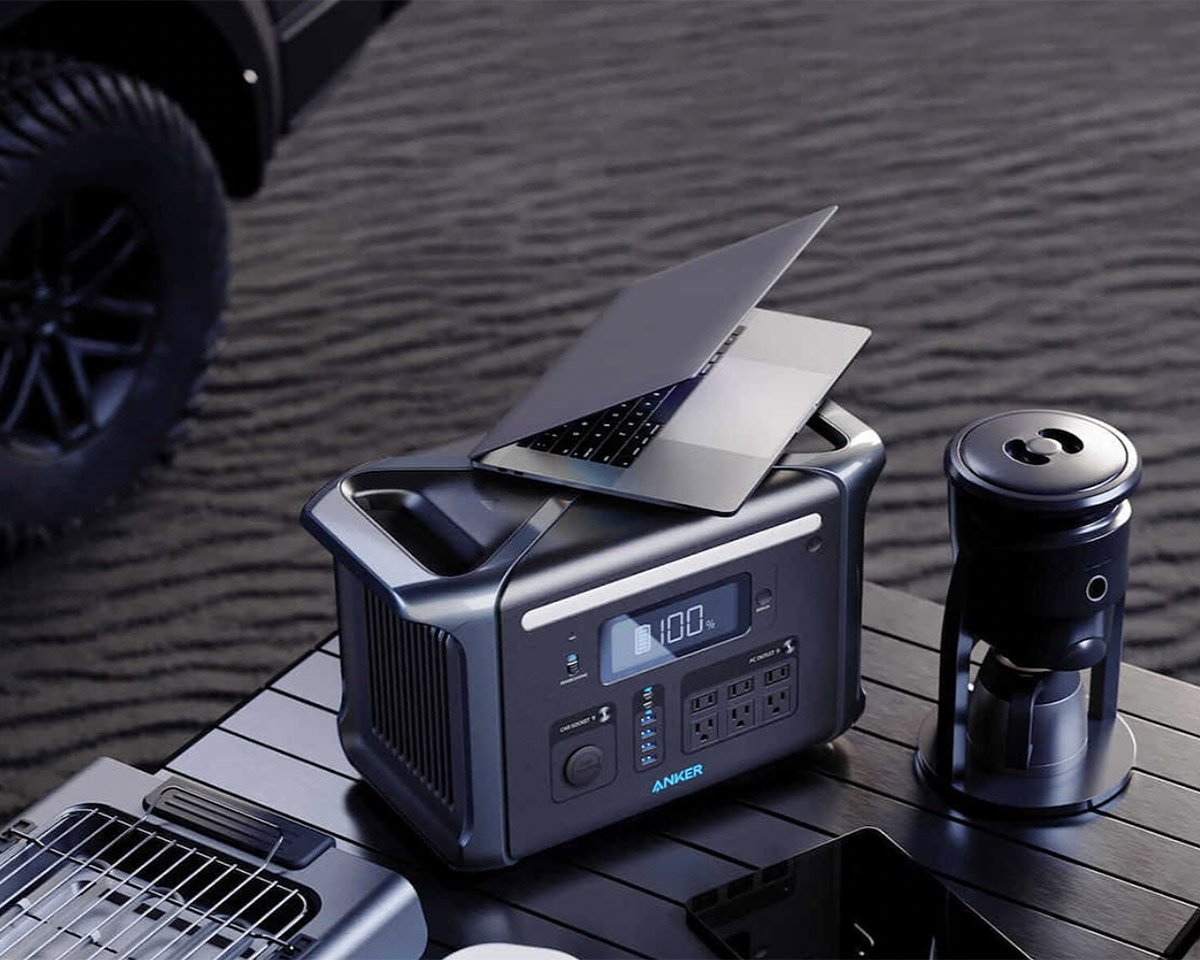 Anker 757 Powerhouse: A Workstation to Travel by Your Side