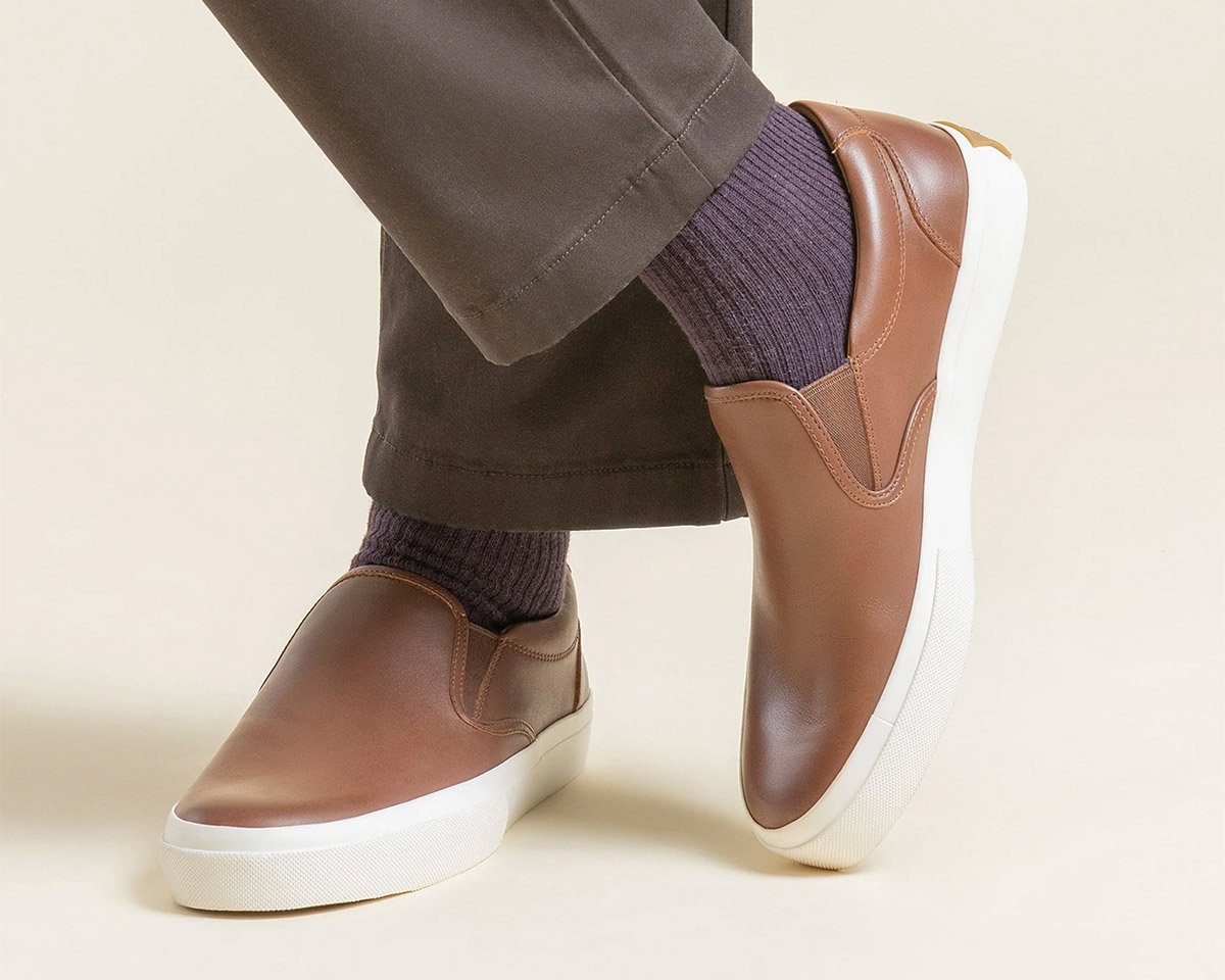 Vans Classic Slip-on sneakers in brown | ASOS