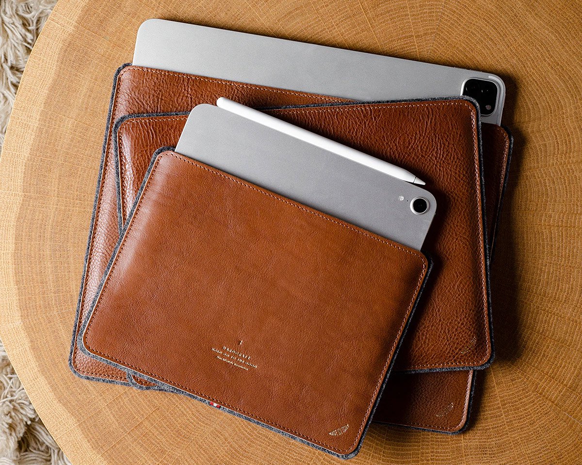 The Hardgraft Skinny Fit iPad Case Eliminates the Bulk