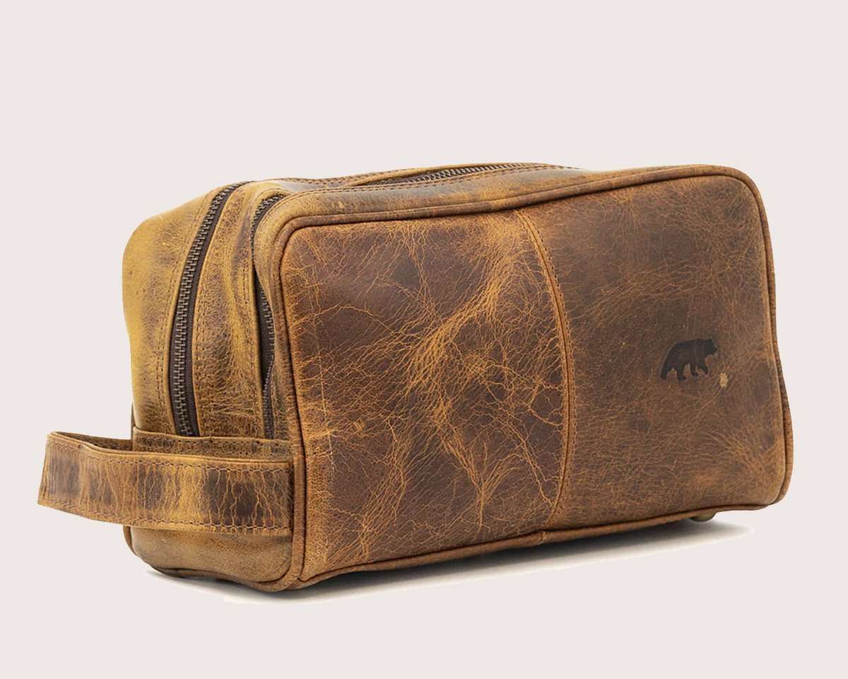 15 Best Men's Toiletry Bags & Dopp Kits in 2023, According to