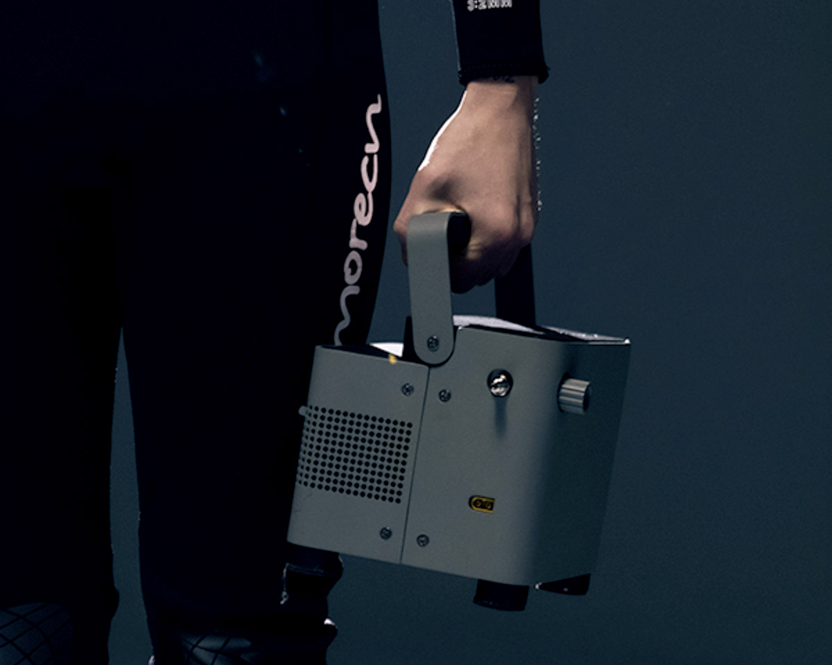 BleuAir is a Lightweight & Compact Air Compressor with Plenty of Power