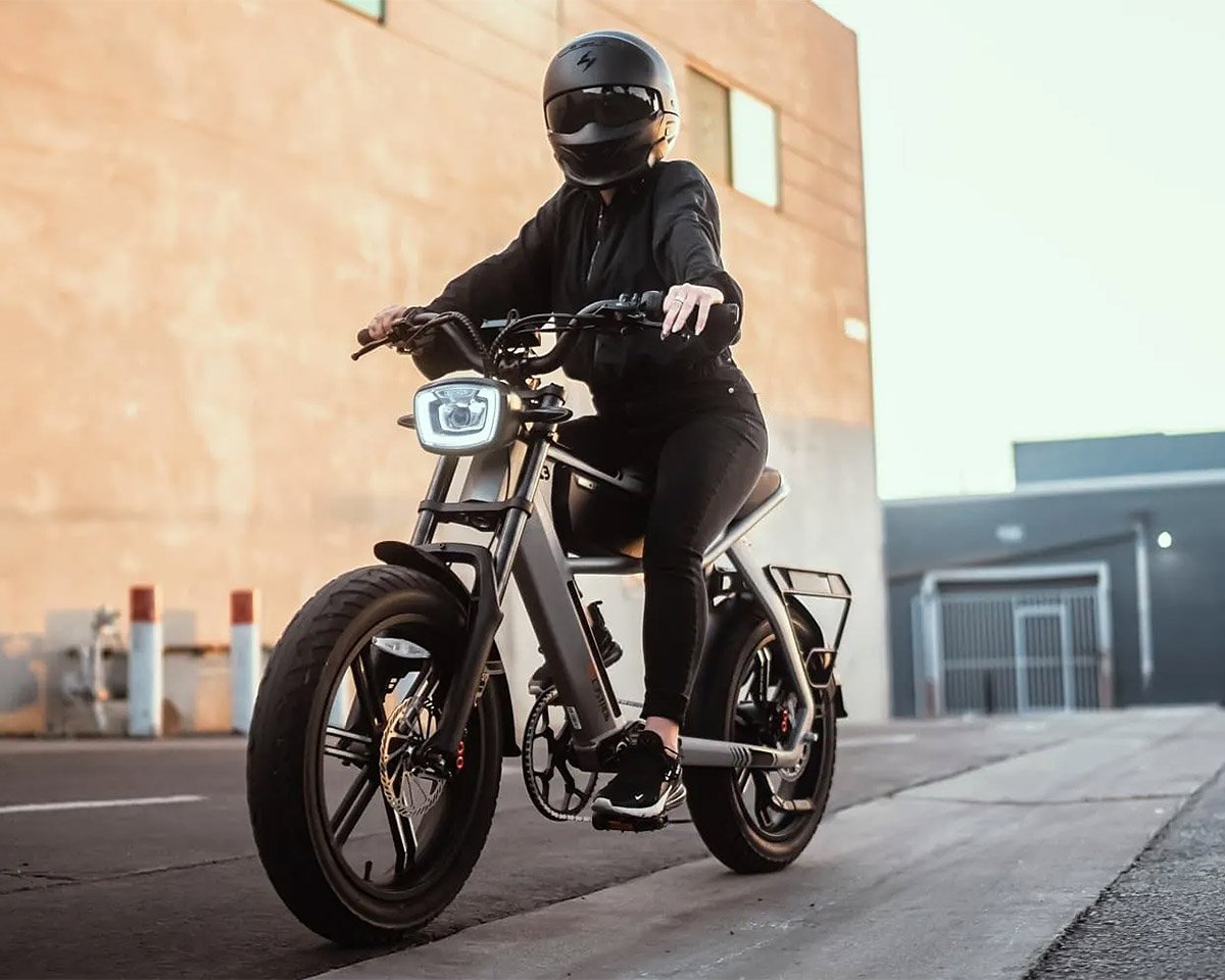 The C3STROM ASTRO is an E-bike with that Motorcycle Look