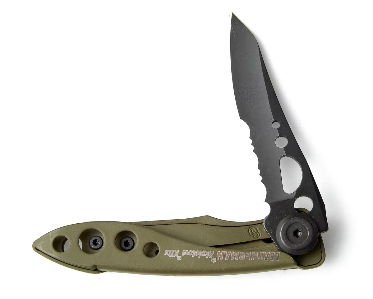 Leatherman and Huckberry Release a Custom Mossy Green Skeletool KBx