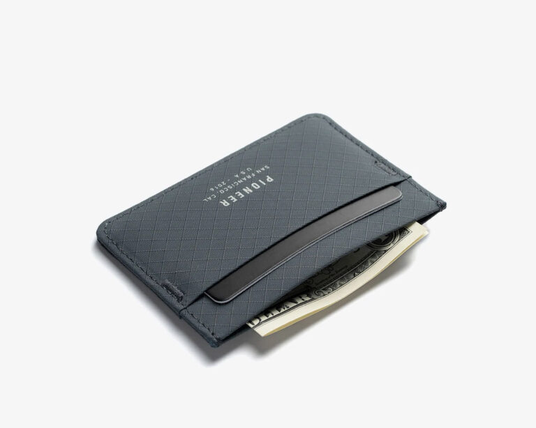12 Best Slim Wallets for Men in 2025 | WERD