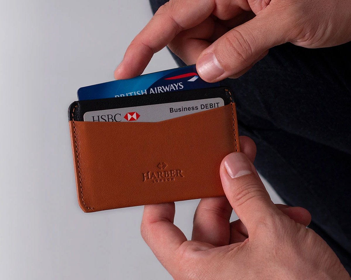 Best card holders for men 2022: Keep your bank cards in order