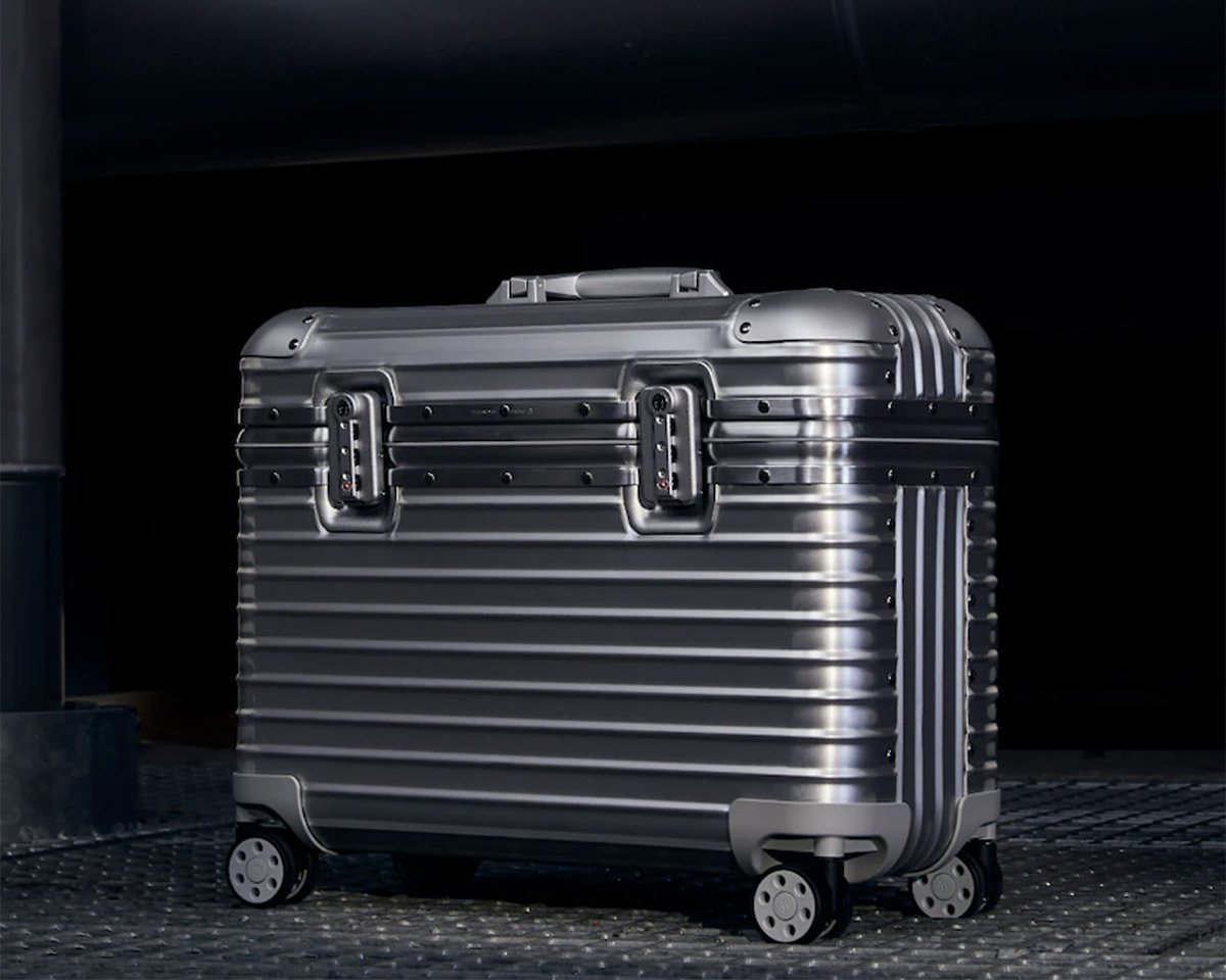 Rimowa Brings Back the Original Pilot Case