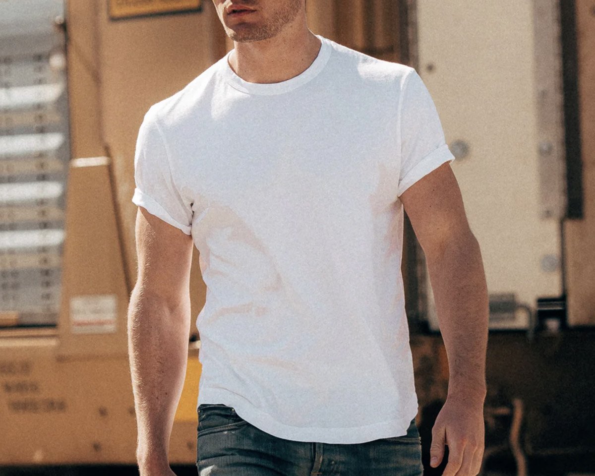 11 Best Plain White T-Shirts for Men in 2023 | WERD