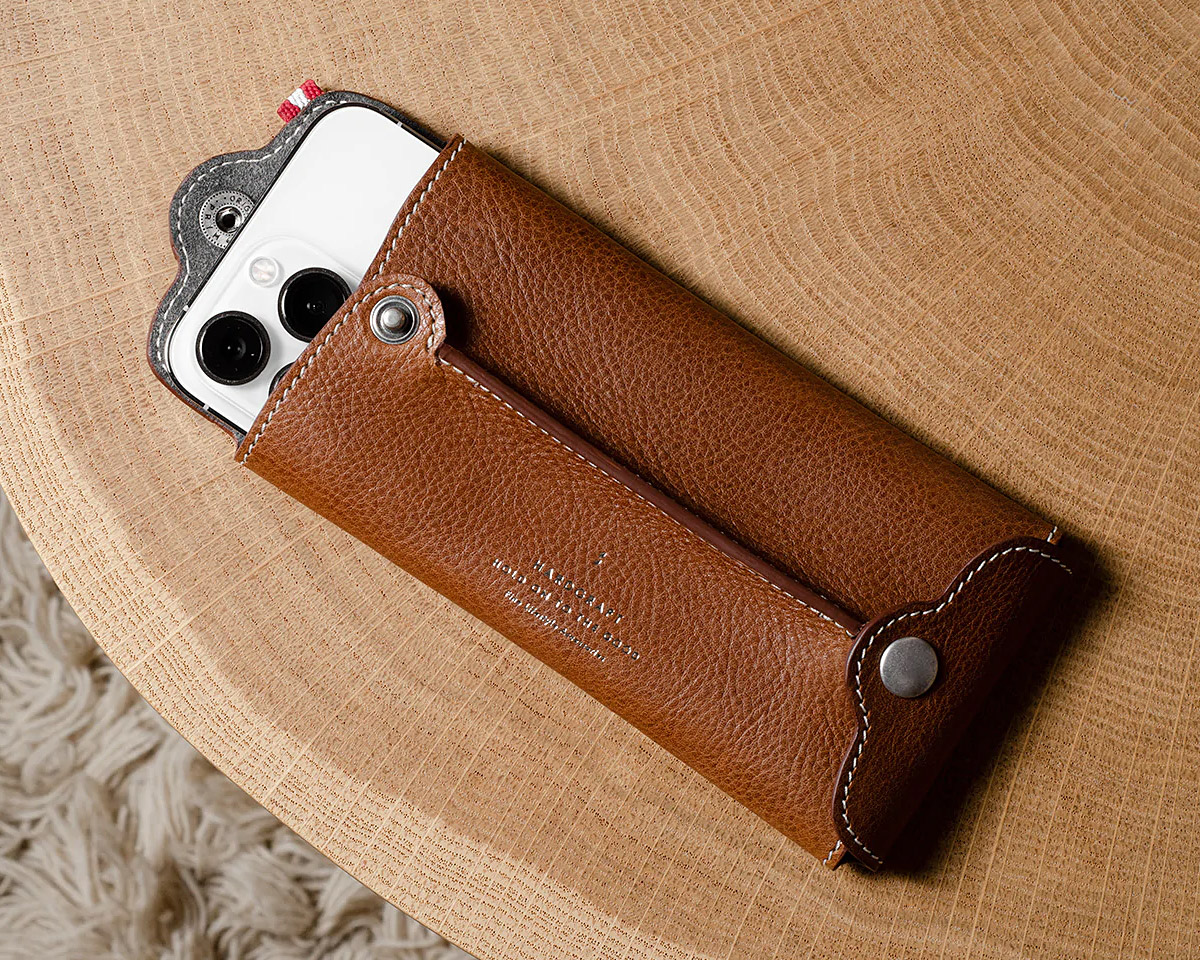 Wrap Your Precious iPhone in this Leather Case from Hardgraft