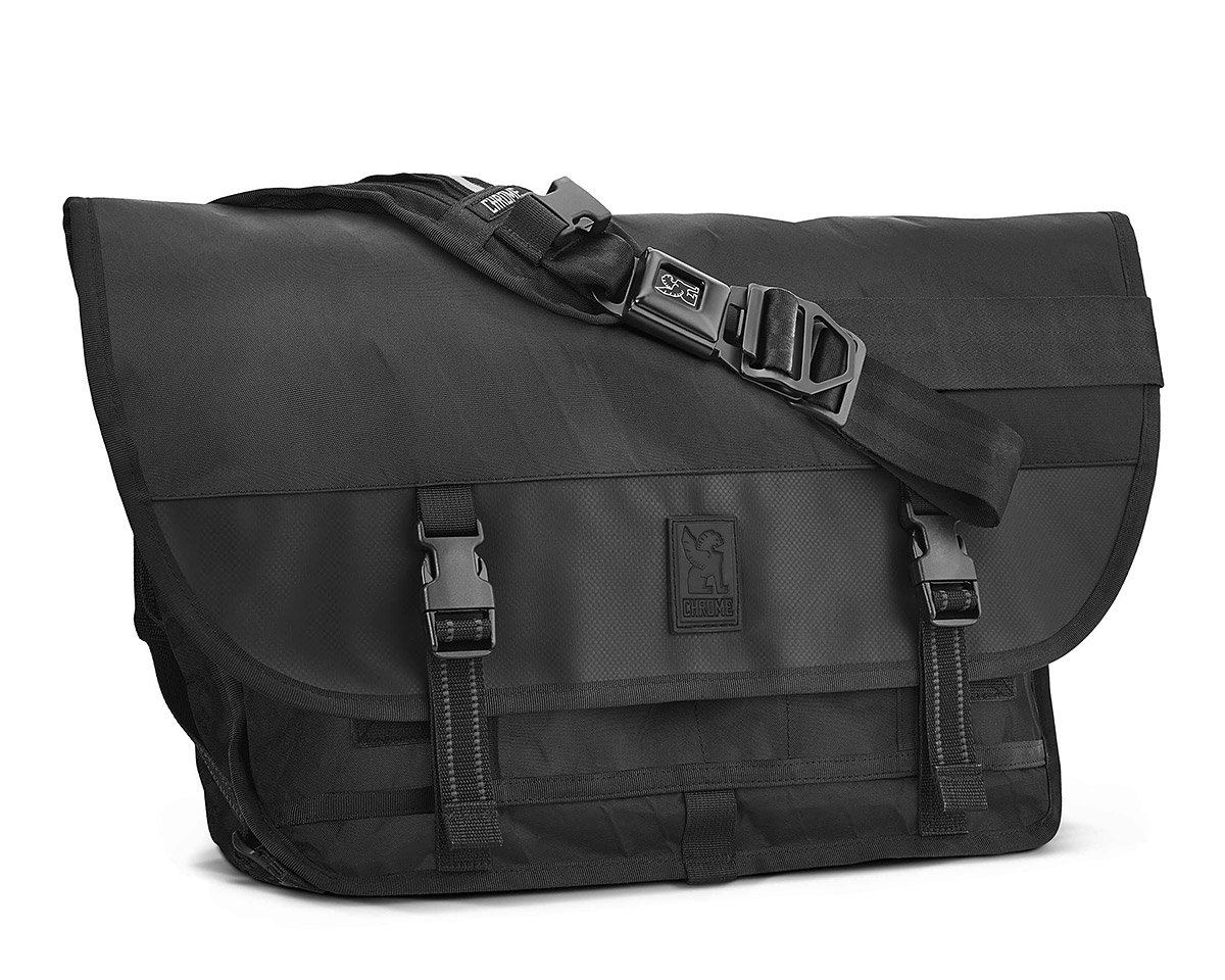 12 Best Messenger Bags for Men 2021