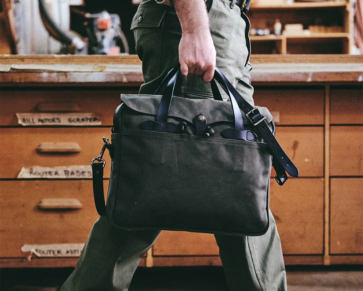 13 Best Briefcases for Men in 2023: Sleek, Dependable Bags From Bellroy,  Filson, & Tumi