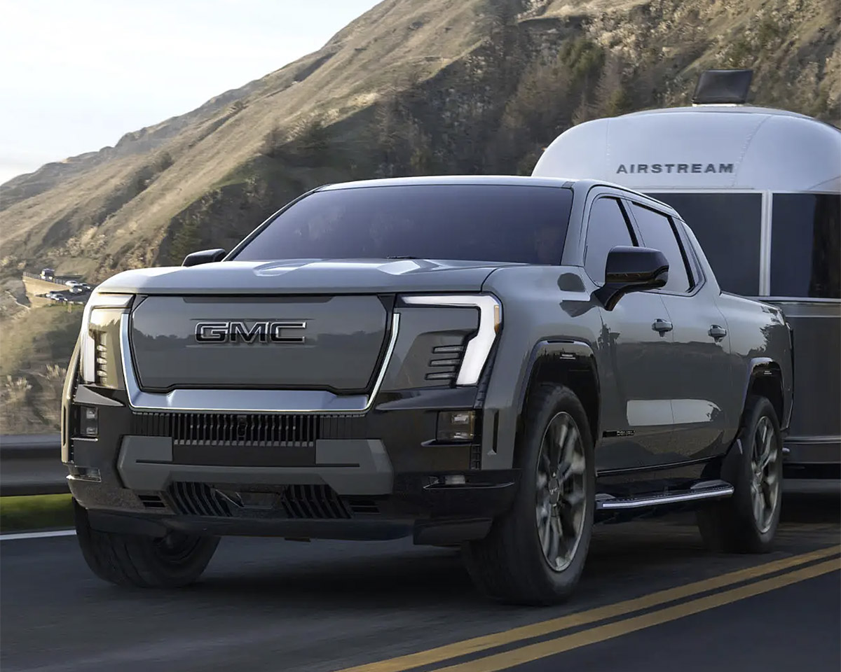 2024 GMC Sierra EV Denali Promises 400 Miles of Range Along with 754 Horsepower