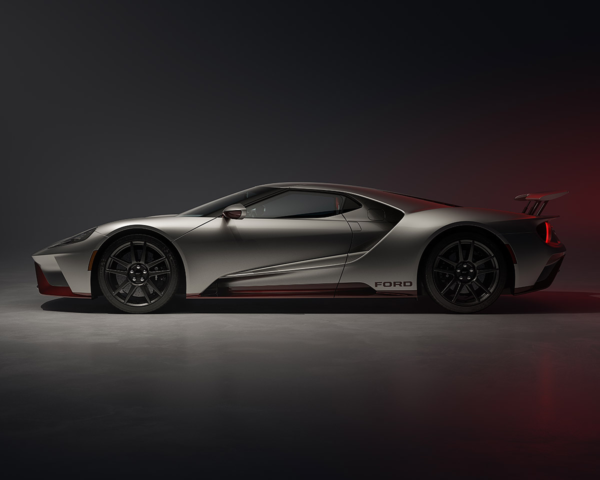 Ford GT LM Edition is a Motorsport-Themed Grand Finale for this Supercar