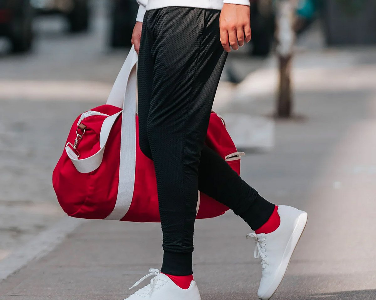 11 Best Cozy Lounge Pants for Men in 2024