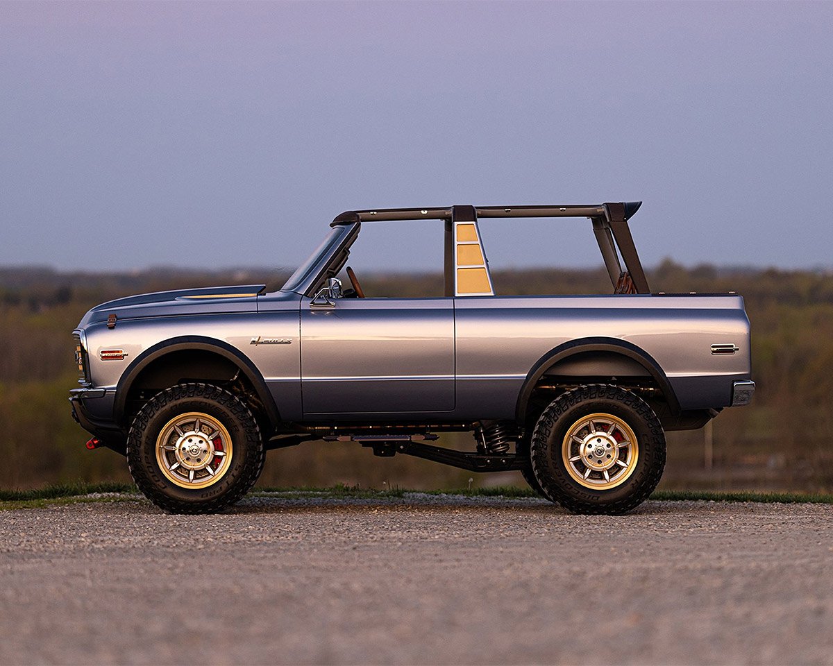 Ringbrothers 1972 Chevy Blazer K5 Bully is a 1200-hp Monster