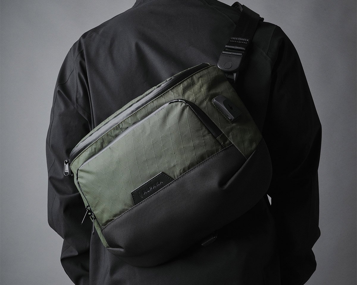 Bravo Sling Max from Alpaka is a Weatherproof Messenger-style Sling Bag