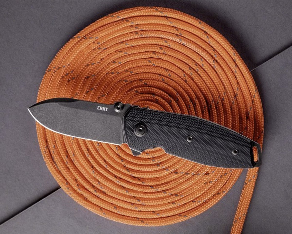 CRKT’s Blacked Out Squid II Features a G10 Handle and M390 Blade Steel