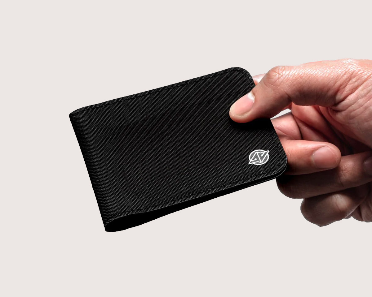 The Airo Collective Stealth Boost Wallet Might Be the Thinnest Bi-fold We’ve Come Across