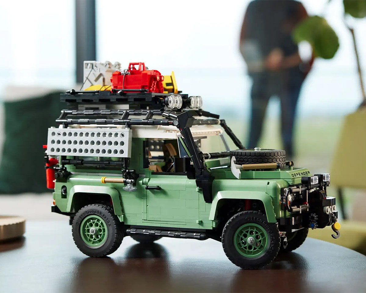 LEGO’s Land Rover Classic Defender 90 is a Detailed Recreation of the Original 1983 Model