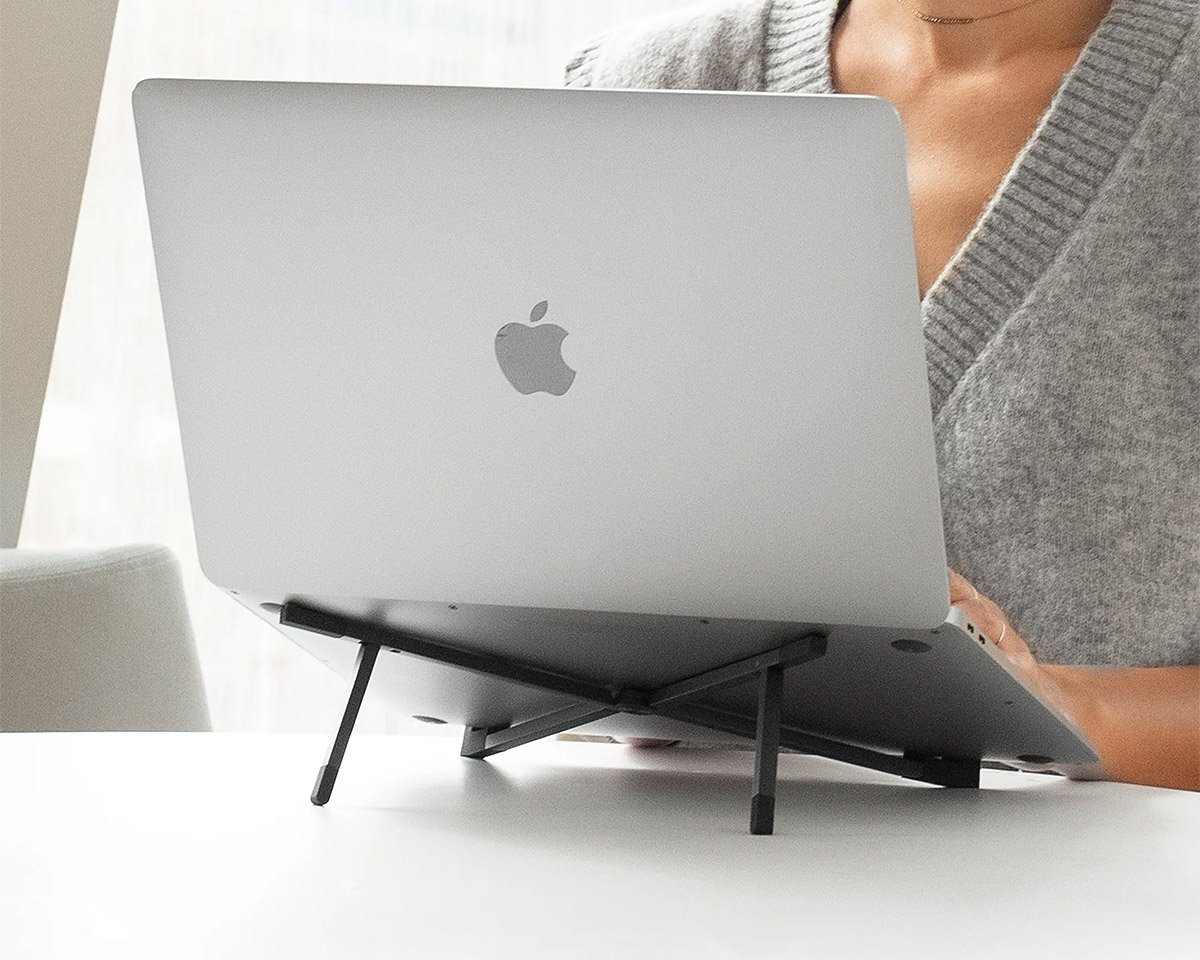 Native Union’s Minimal, Foldable & Portable Laptop Stand Goes with You