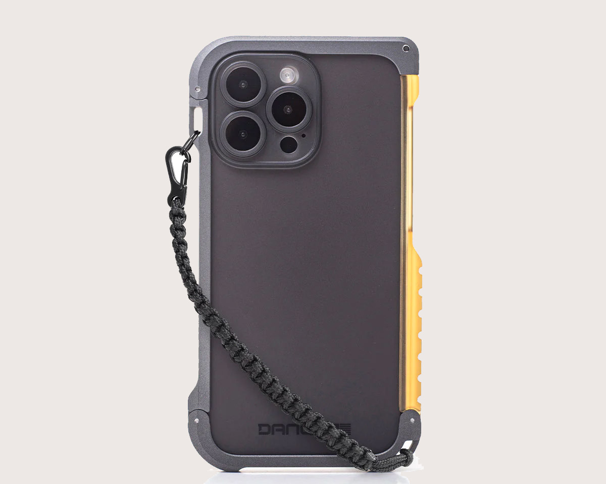 Dango Adapt Case Offers Rugged Protection for iPhone 14 Pro with a CNC Machined Rigid Outer Frame