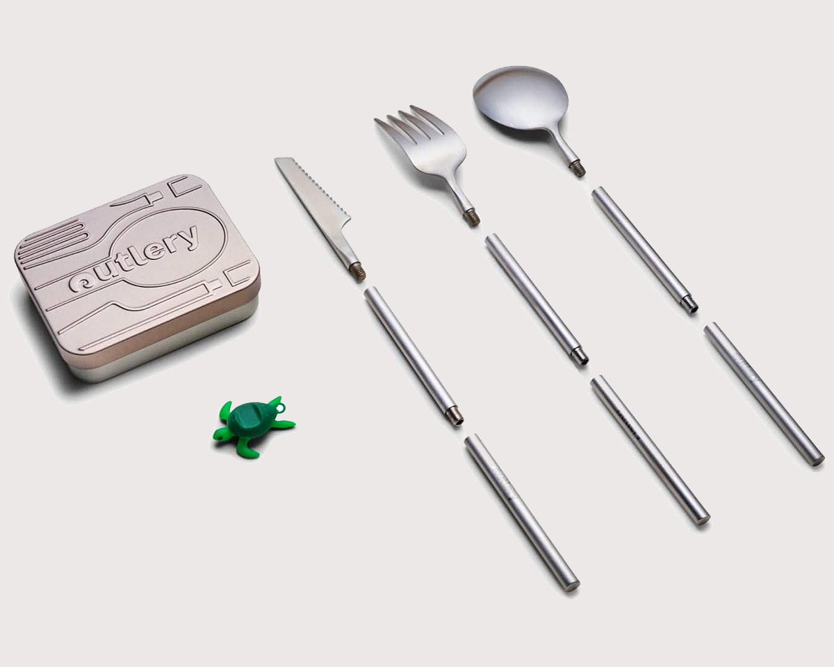 Outlery’s Flatware Set Collapses to Fit Inside Your Pocket